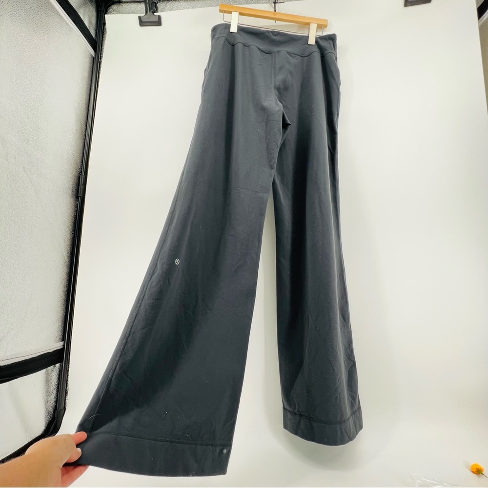 Lululemon Gray Wide Leg High Rise Yoga Pants, Sz 10 Tall, GUC